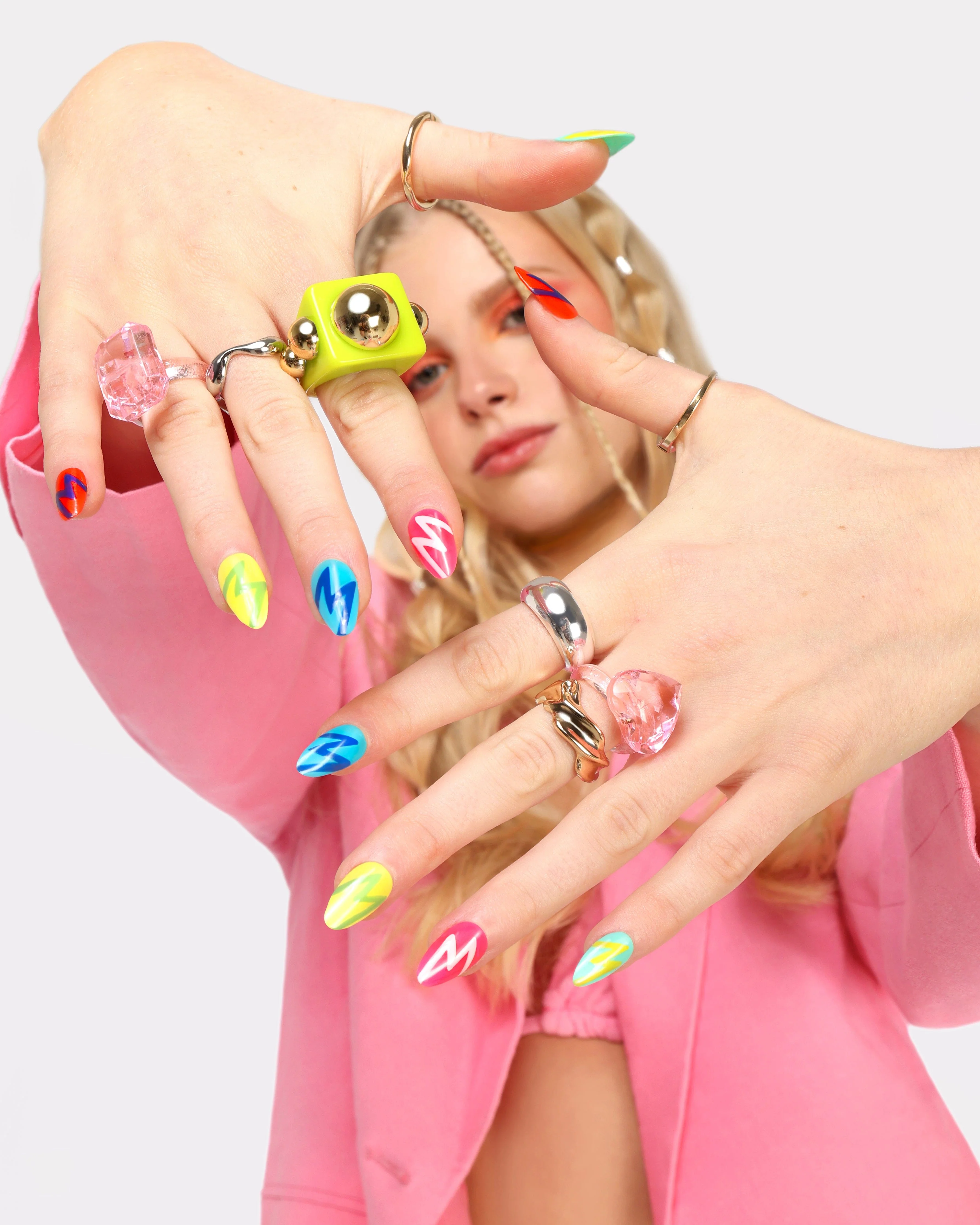 Gelly Hi Shine Nail Paint | Purple Rain - Image 3