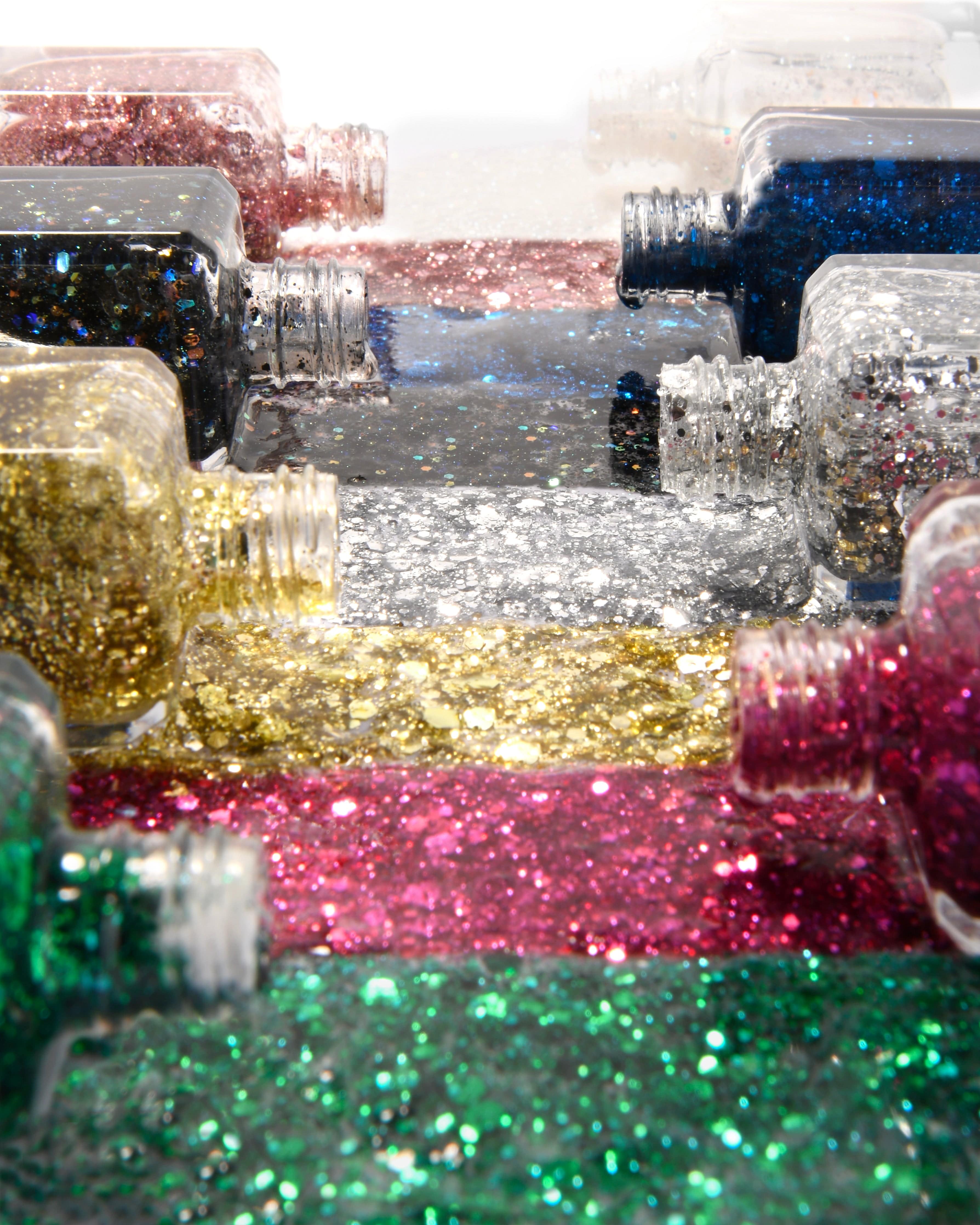 Glitter Effect Nail Paint | Black Tie - Image 4