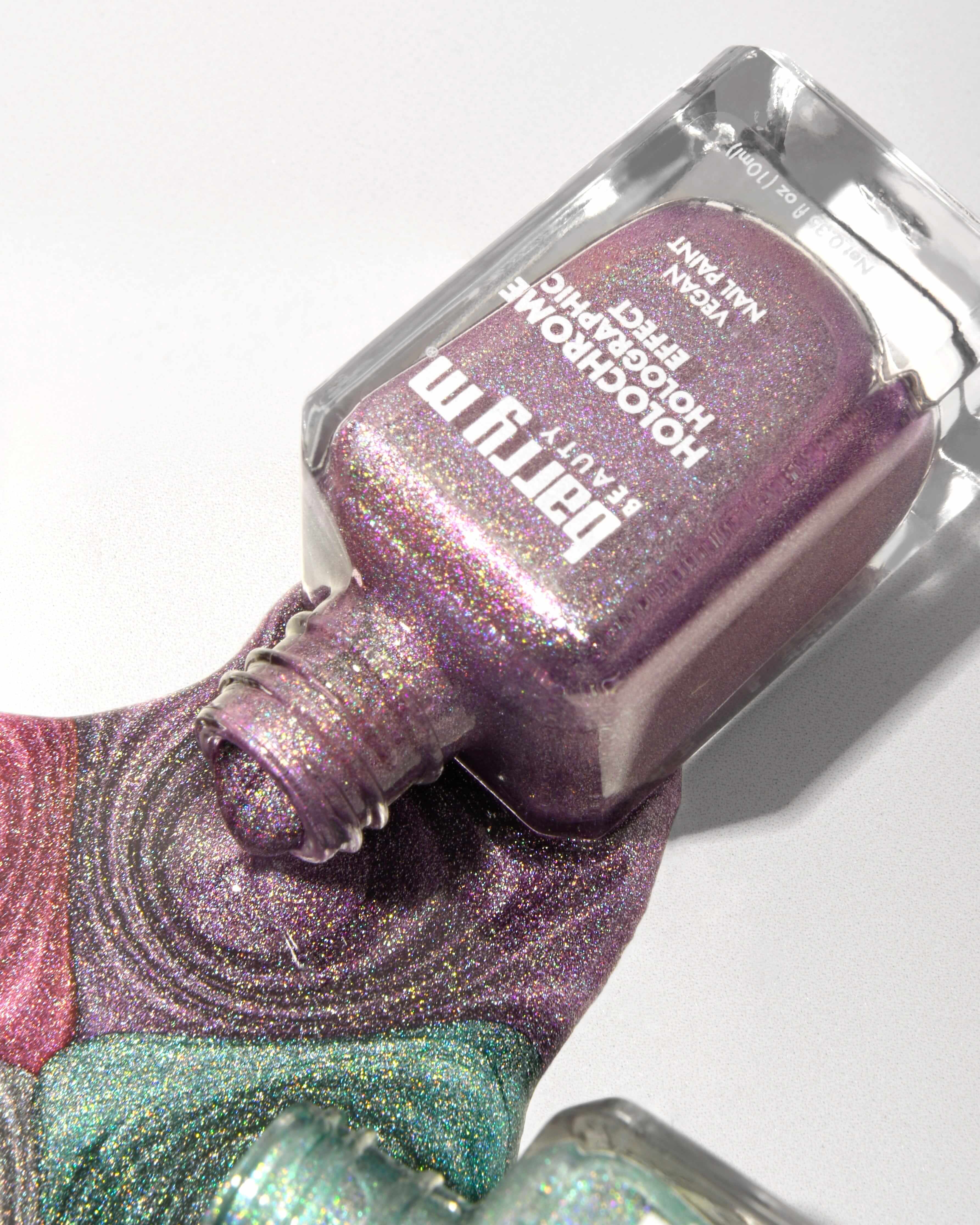 Holochrome Holographic Nail Paint | Lavender Lights - Image 4